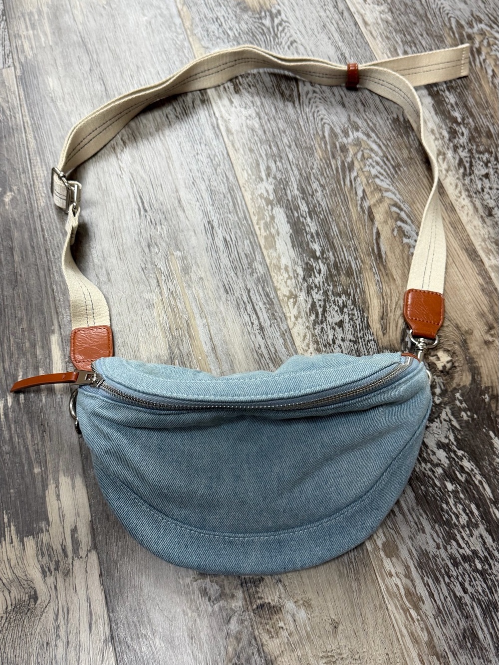Light Blue Jean Crossbody Fanny Pack